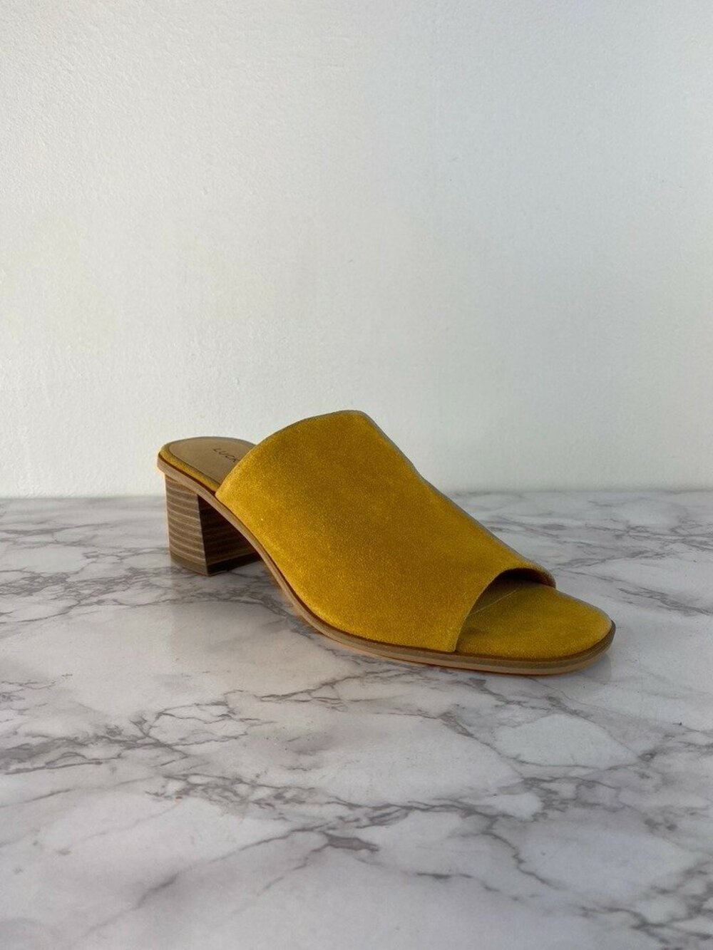 Lucky & Brand Women's Gold Yellow Suede Lutena Heeled Sandal SZ 9